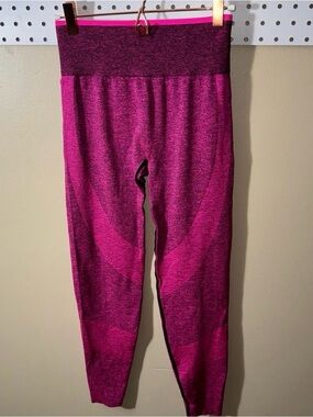 PINK Victoria's Secret Magenta Heather High-Waist Seamless Leggings